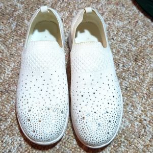 Kelly and Katie been used but they still in good condition